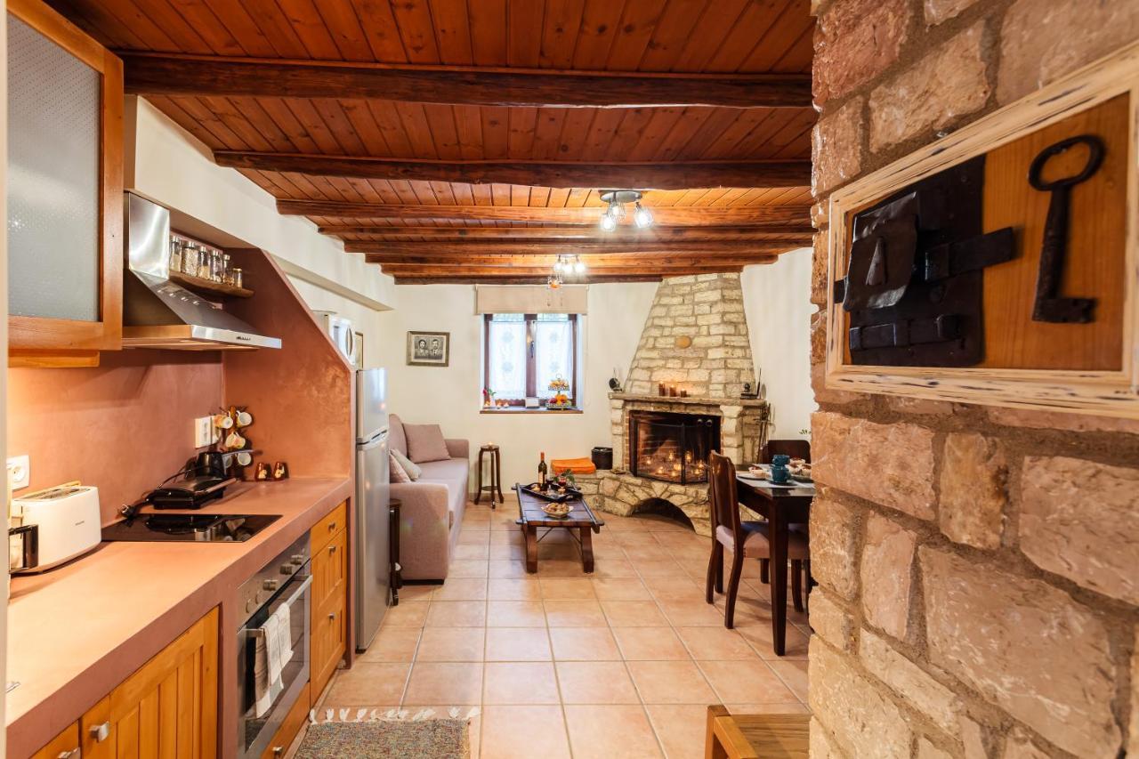 Petalidi Olive Garden Stone House Near The Beach Exterior photo