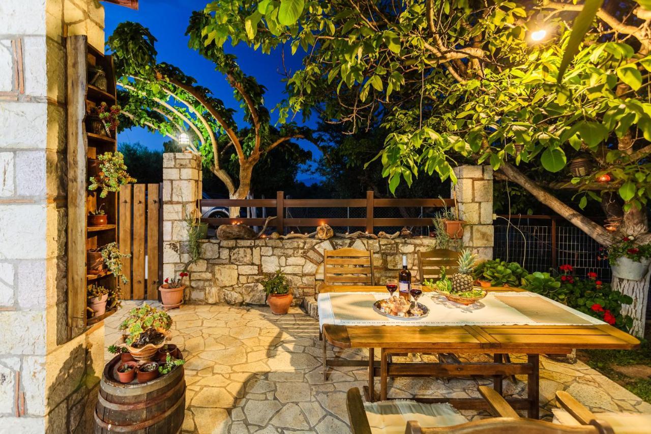 Petalidi Olive Garden Stone House Near The Beach Exterior photo